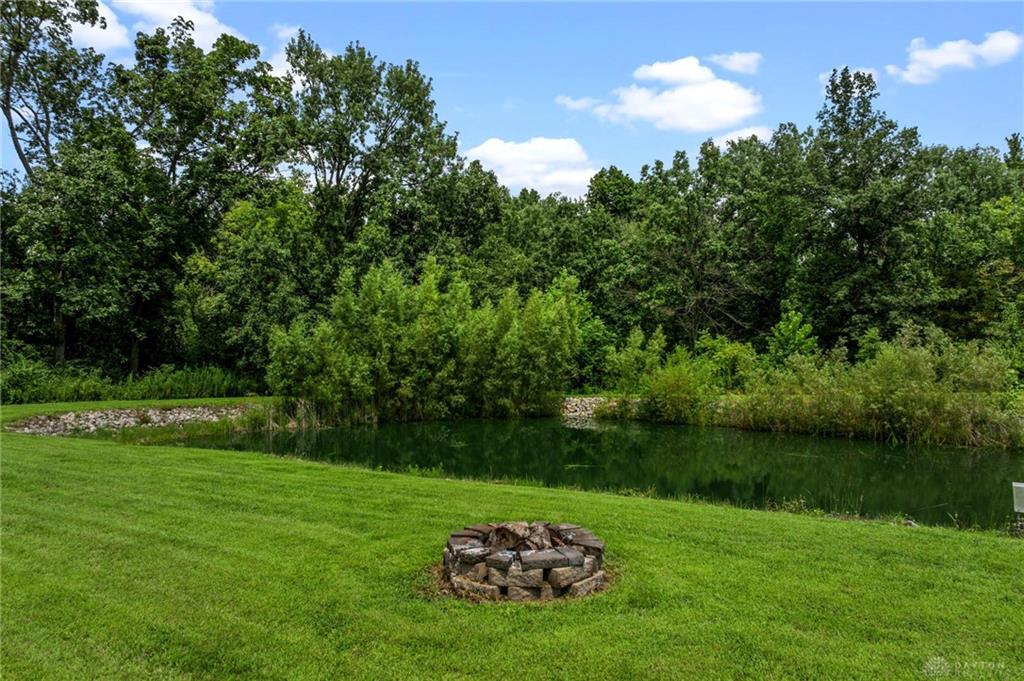 260 Baker Property Photo 40