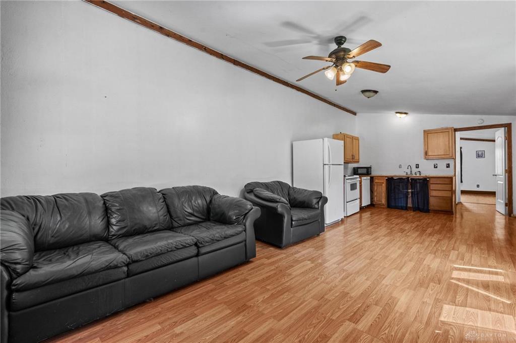 260 Baker Property Photo 48