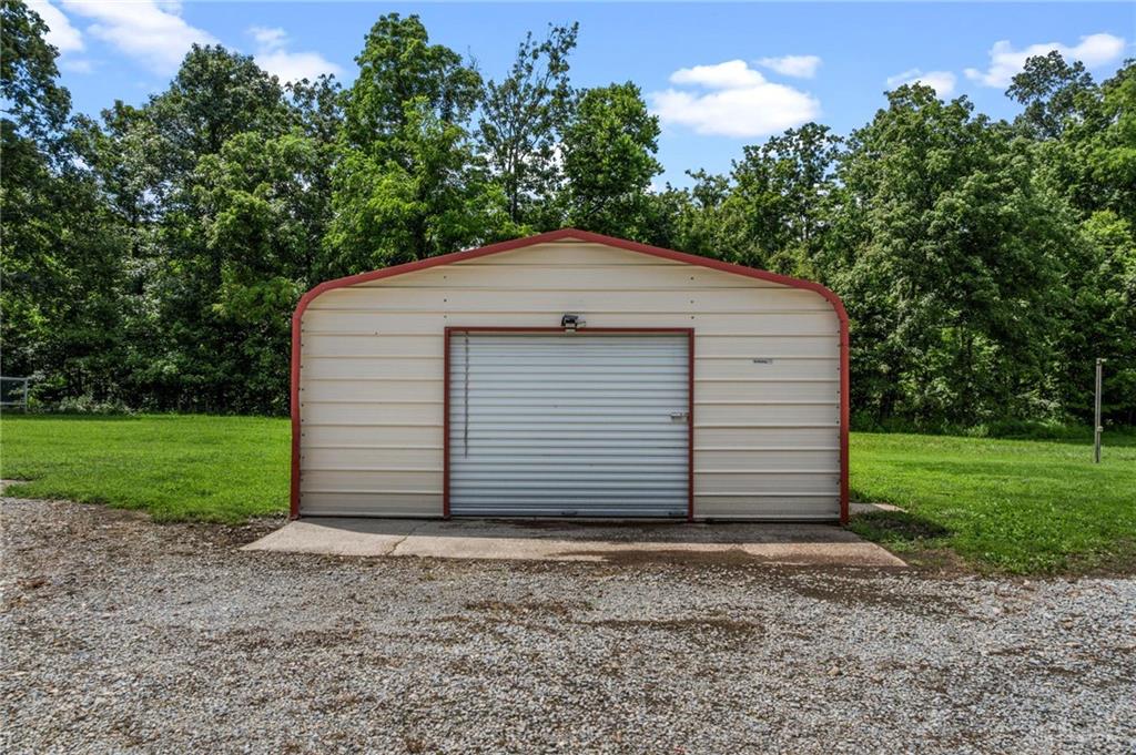 260 Baker Property Photo 55