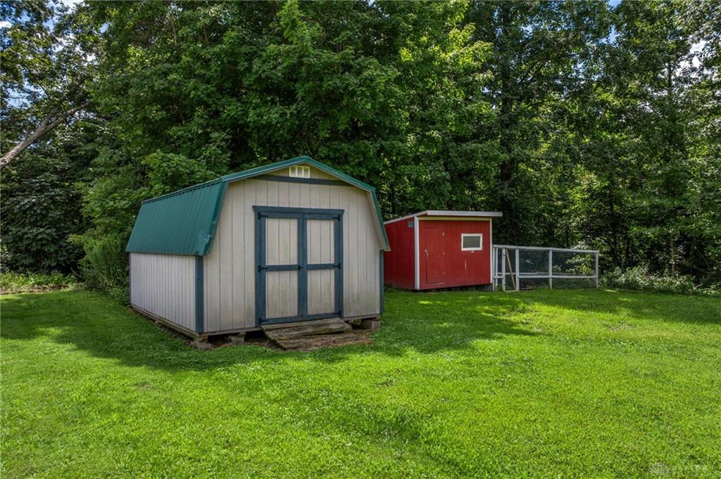 260 Baker Property Photo 56