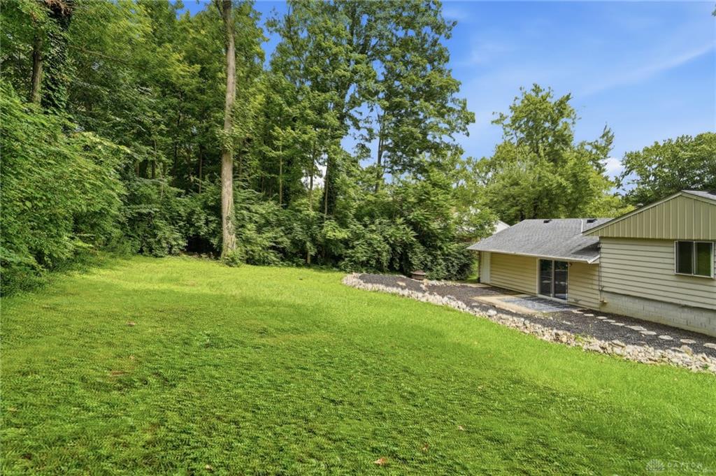 85 Bramblebush Property Photo 35