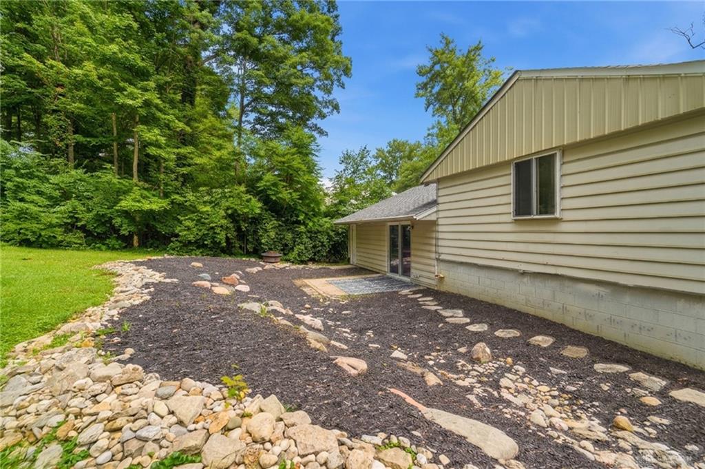 85 Bramblebush Property Photo 36