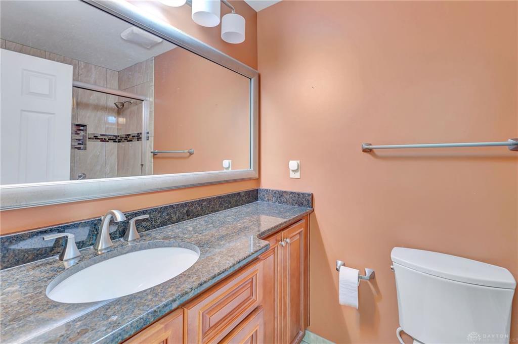 208 N Village Property Photo 16