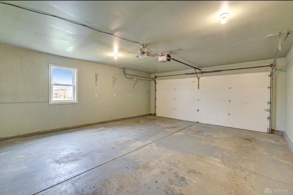 208 N Village Property Photo 23