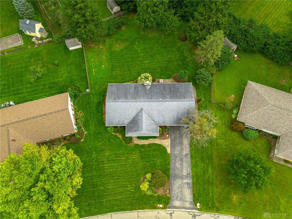 208 N Village Property Photo 43