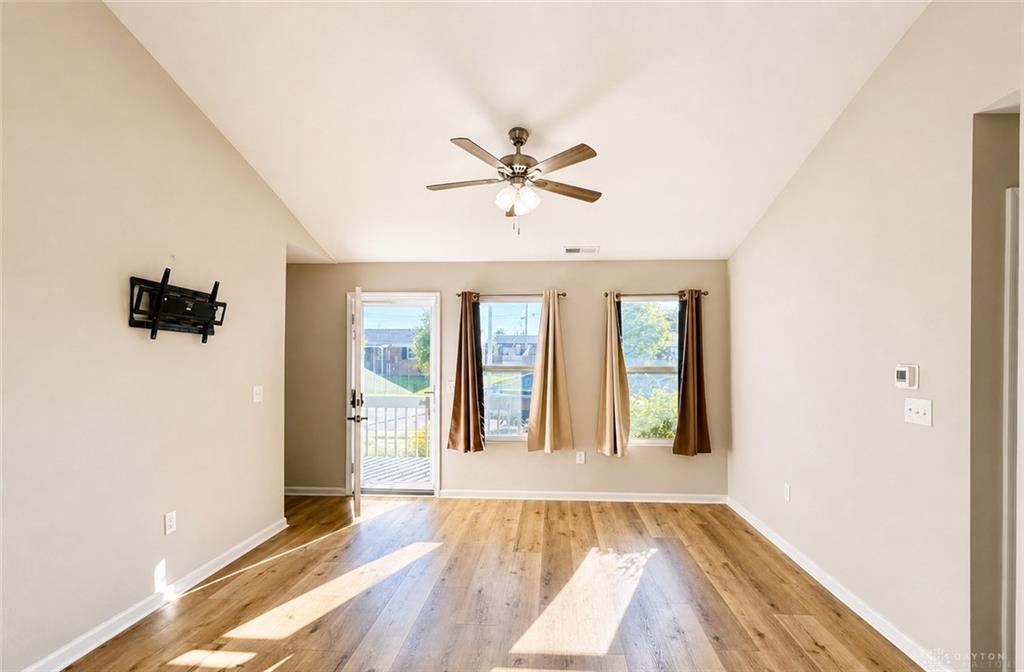 169 Brookmoor Property Photo 4