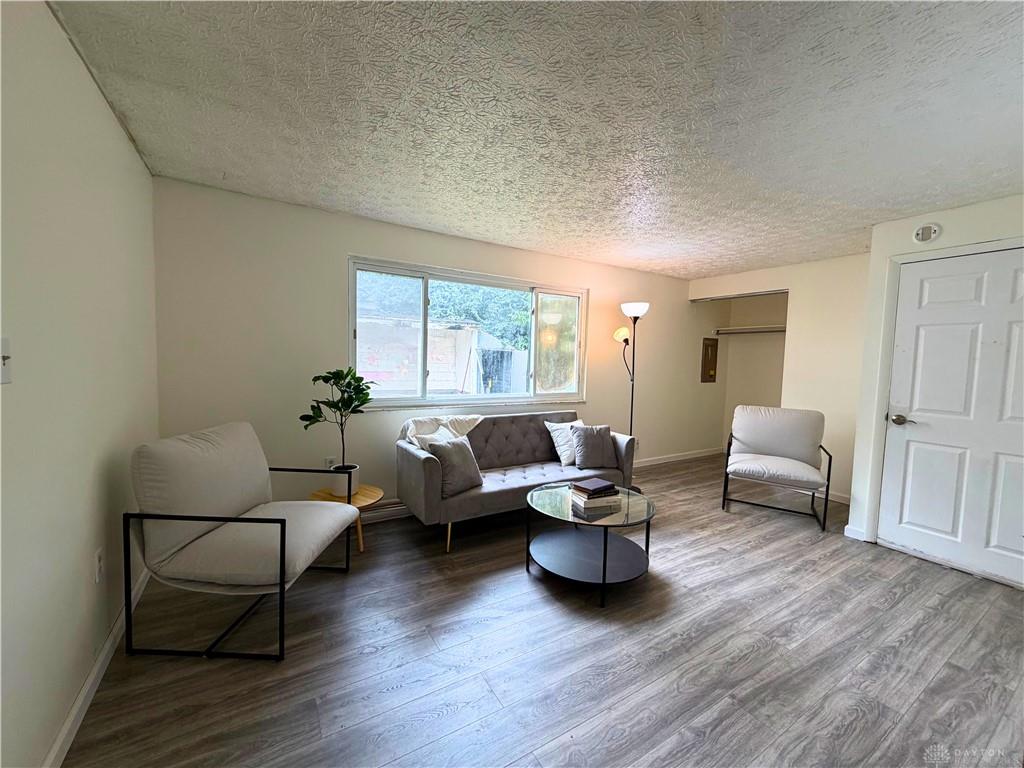 306 Savoy Property Photo 16