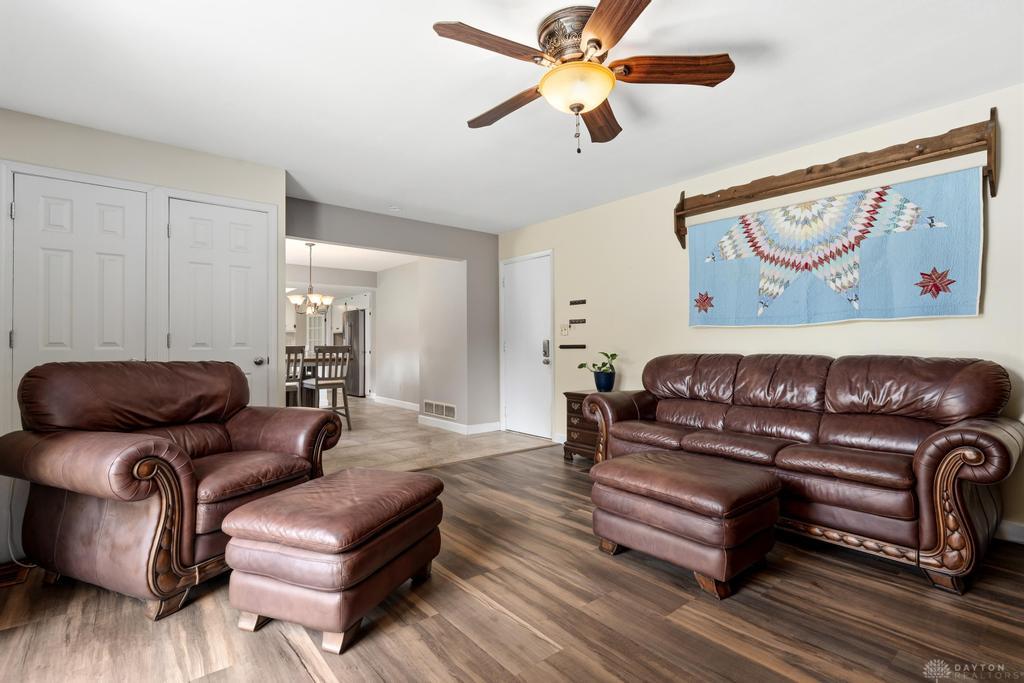 4925 Concordia Property Photo 22