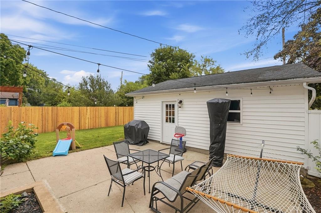 1800 Pembrook Property Photo 37