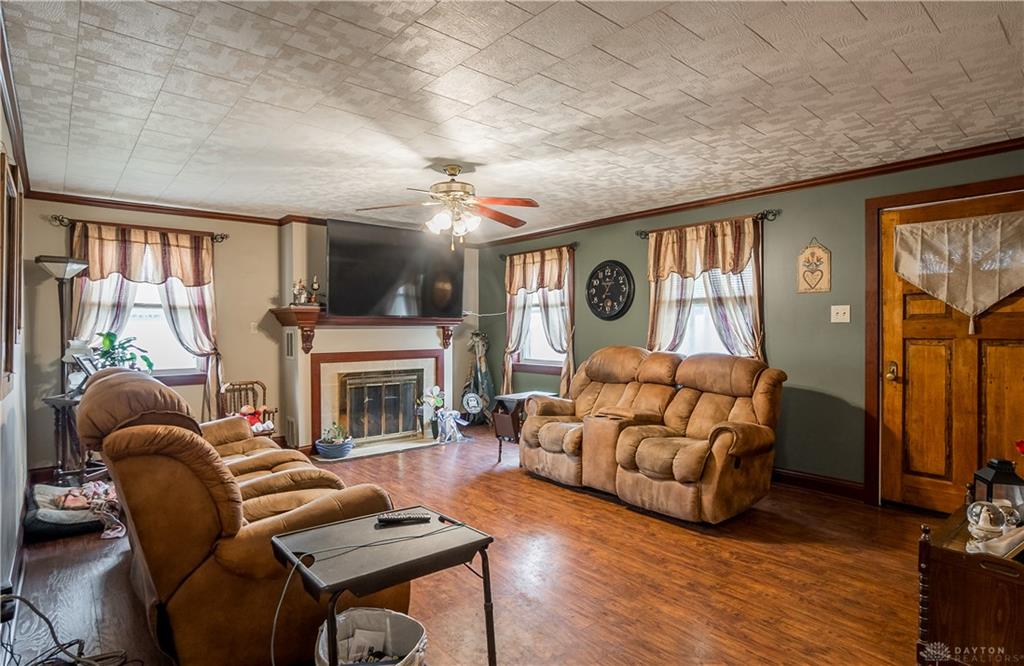 700 Manier Property Photo 3