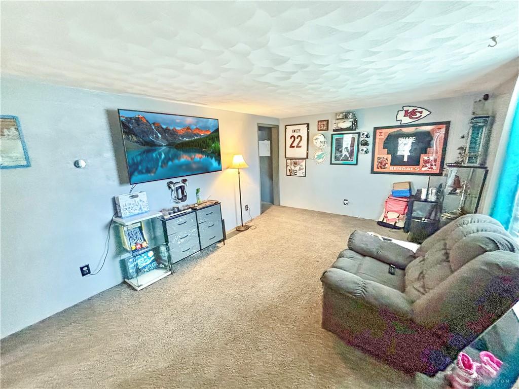 15 E 1st Property Photo 4