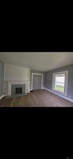 208 Young Property Photo 10