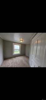 208 Young Property Photo 22