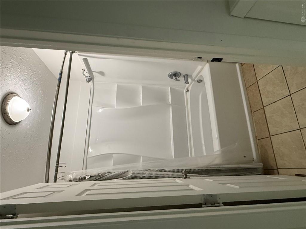 330 Middle Property Photo 4