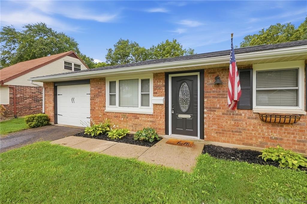 1258 Skylark Property Photo 4