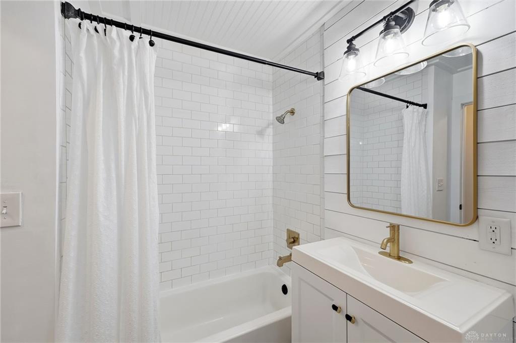 1258 Skylark Property Photo 20