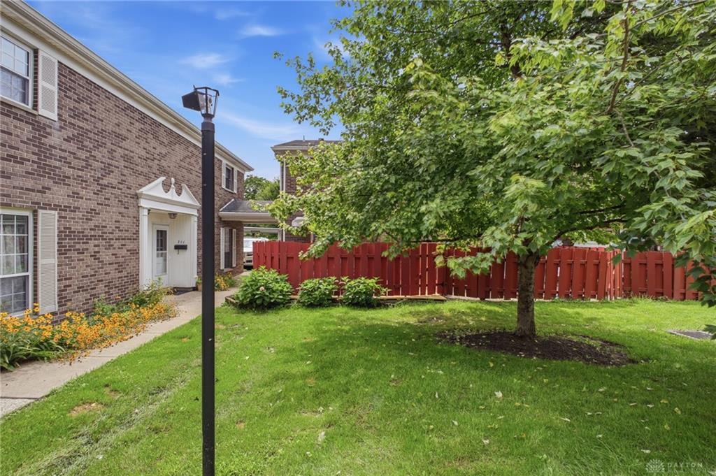 729 Clareridge Property Photo 28