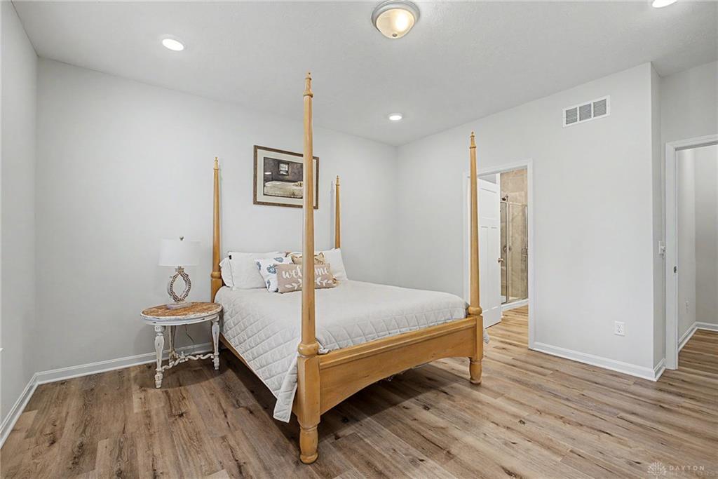 1115 Silversmith Property Photo 17