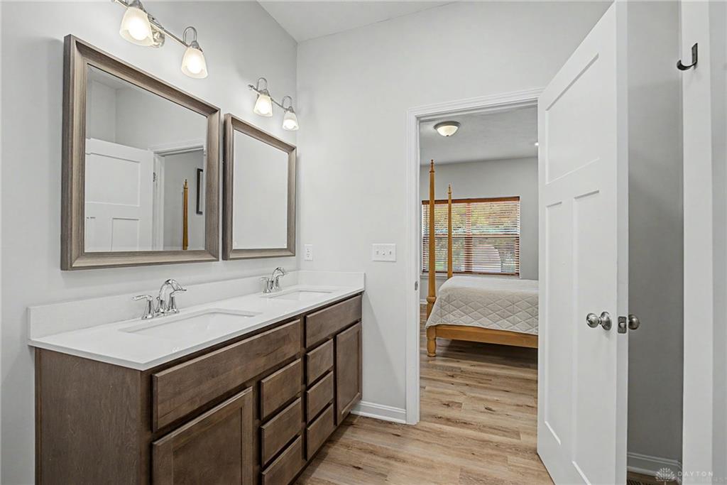 1115 Silversmith Property Photo 22