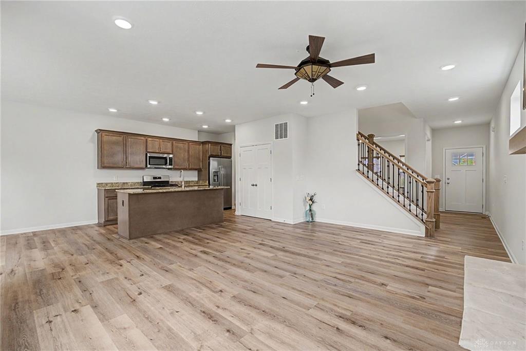1115 Silversmith Property Photo 25
