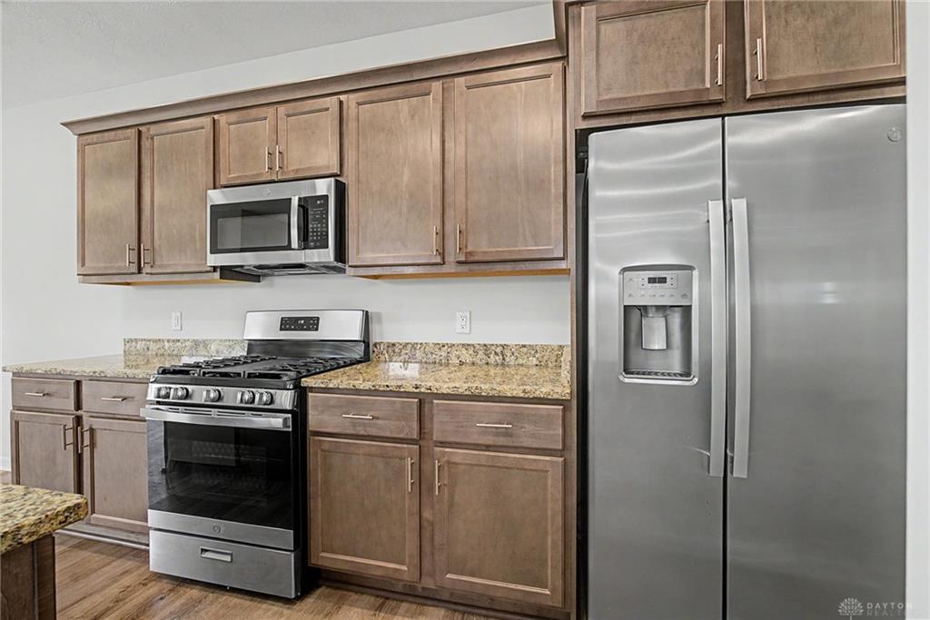 1115 Silversmith Property Photo 29