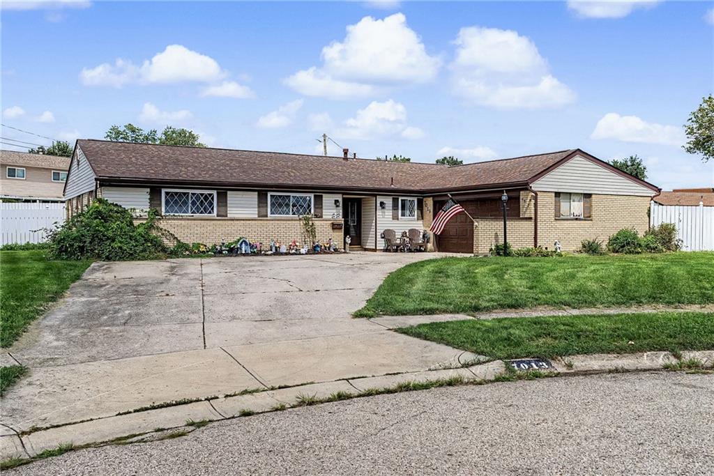 7013 Cologne Property Photo 3
