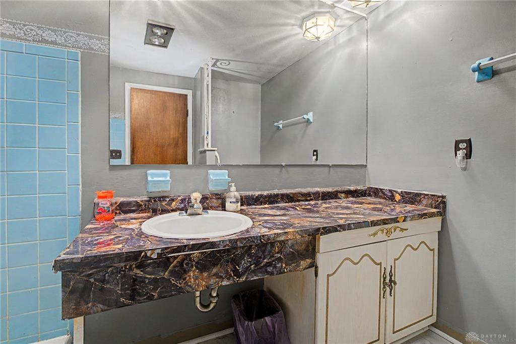 7013 Cologne Property Photo 38