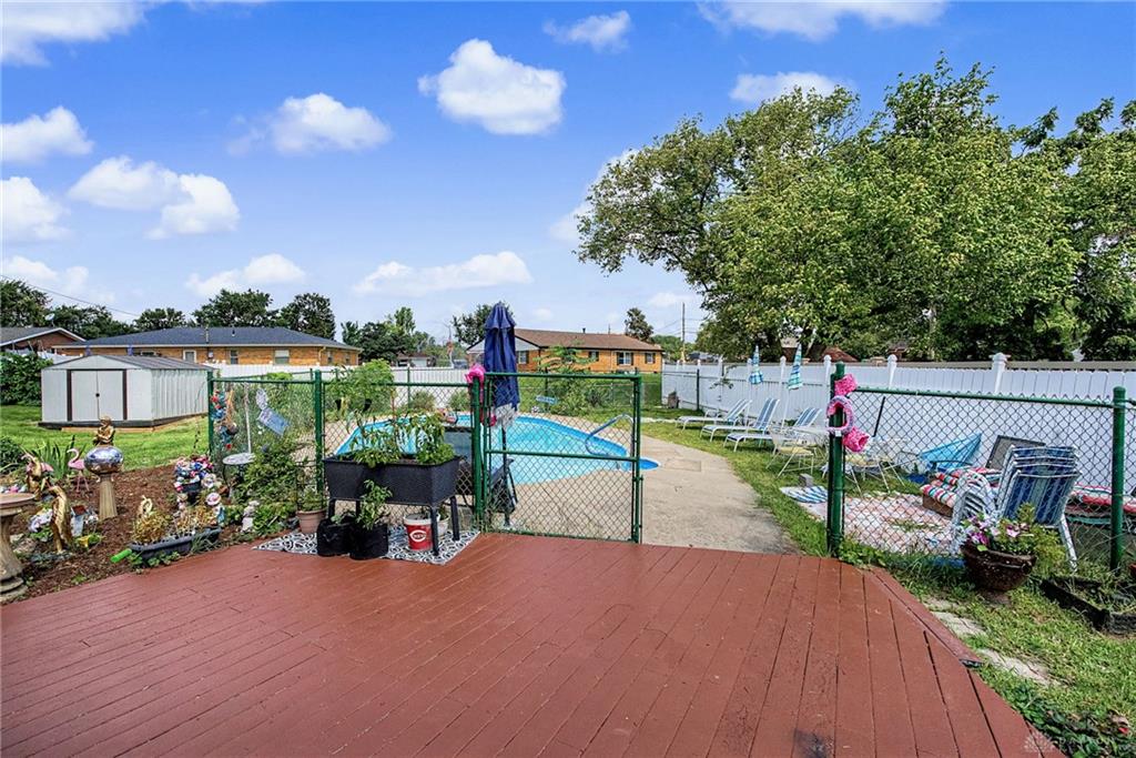 7013 Cologne Property Photo 48