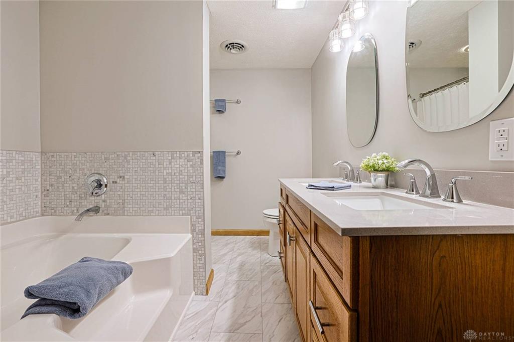 3091 Fairfield Property Photo 16