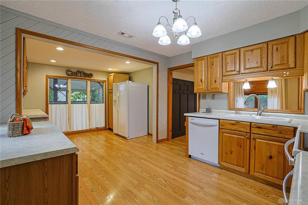 3091 Fairfield Property Photo 43