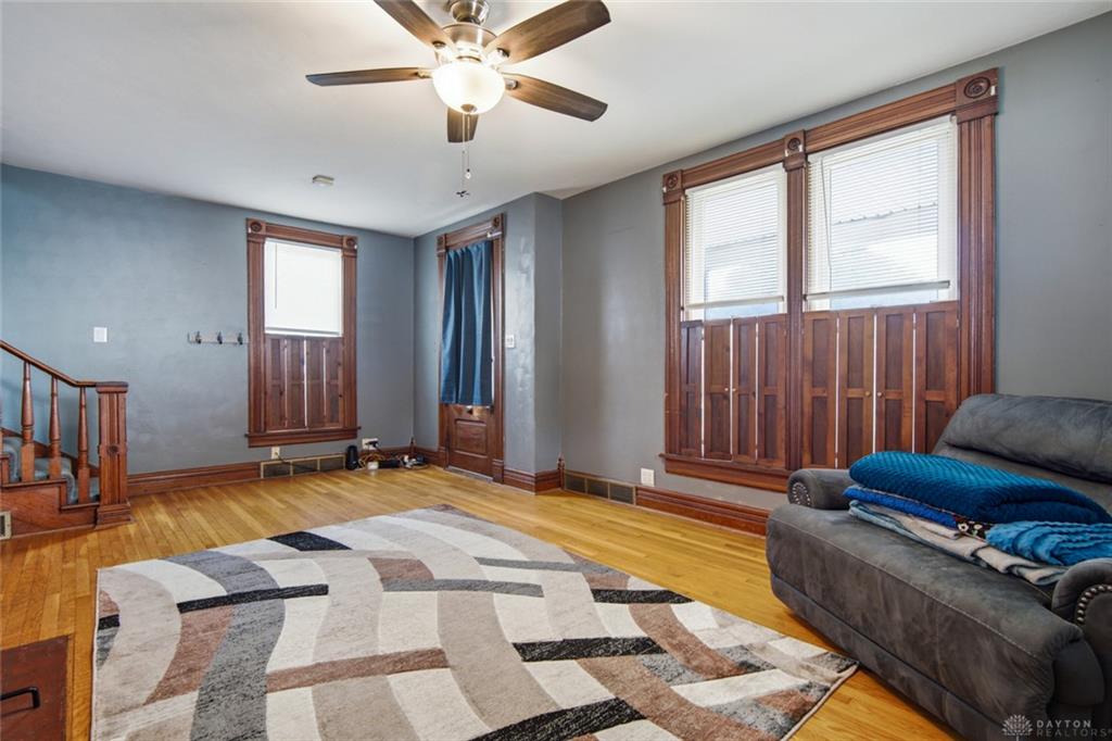 507 S Commerce Property Photo 6