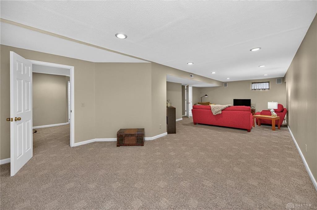 926 Birch Property Photo 40