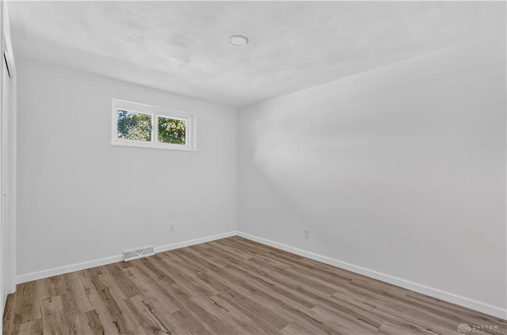 1243 Student Property Photo 24