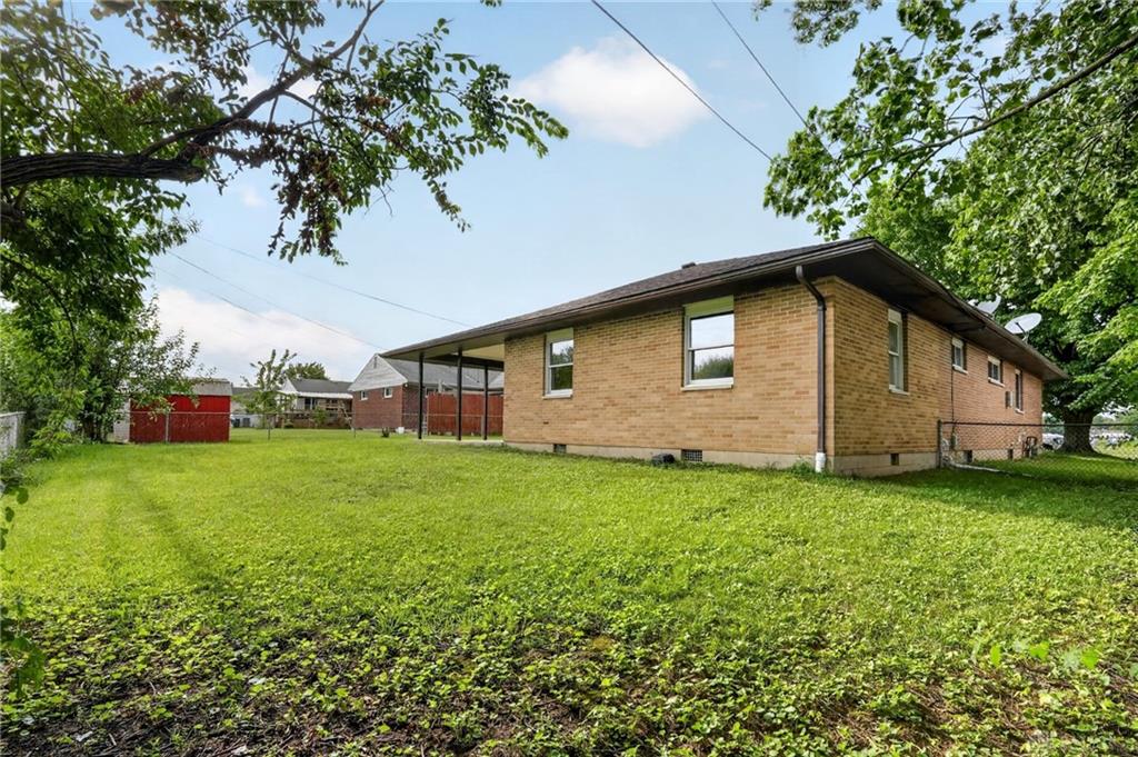 1243 Student Property Photo 38