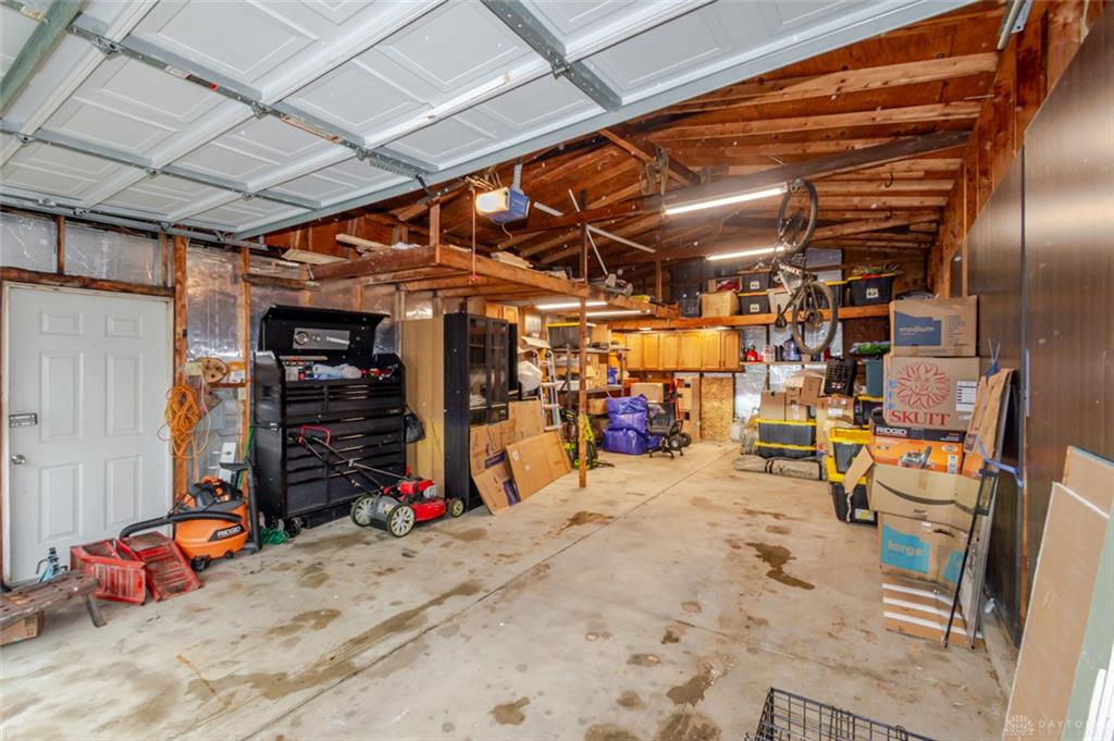 1749 King Property Photo 25