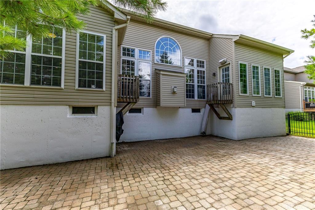 5170 Poets Property Photo 6