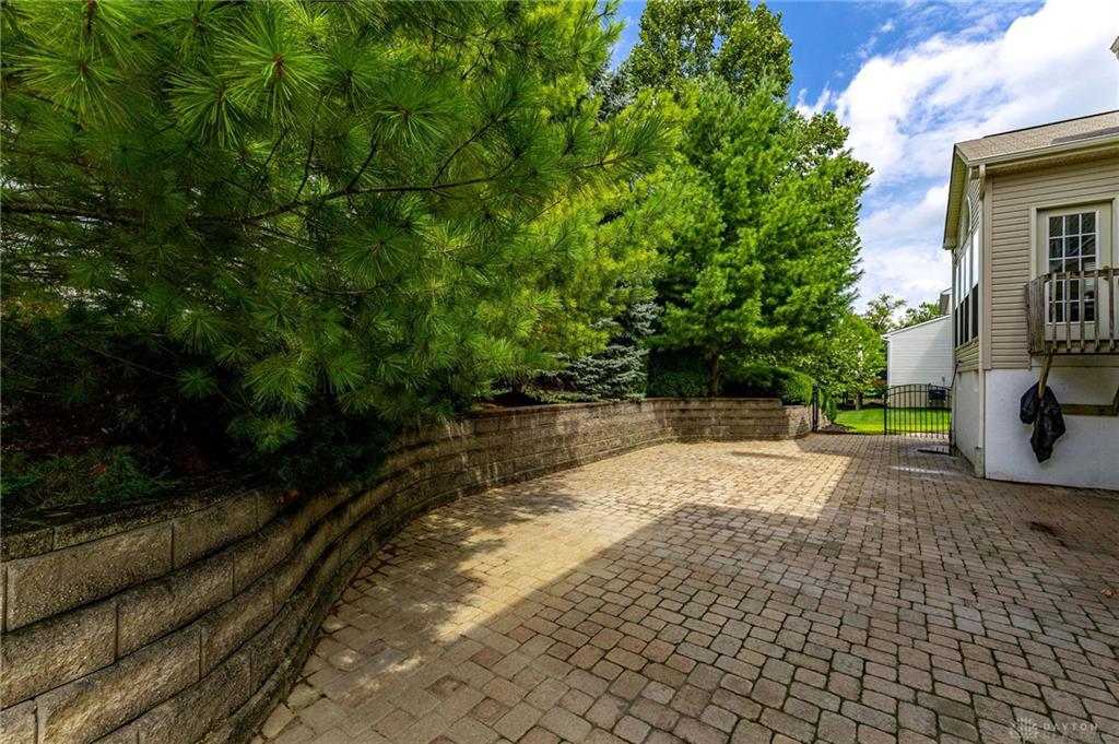 5170 Poets Property Photo 7