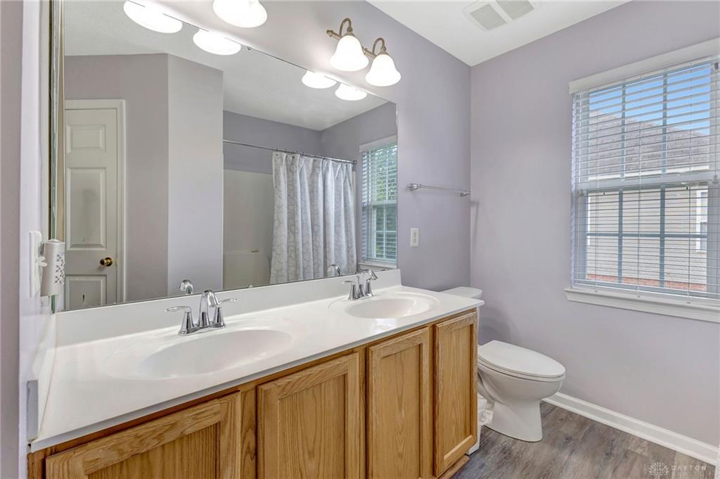 5170 Poets Property Photo 45