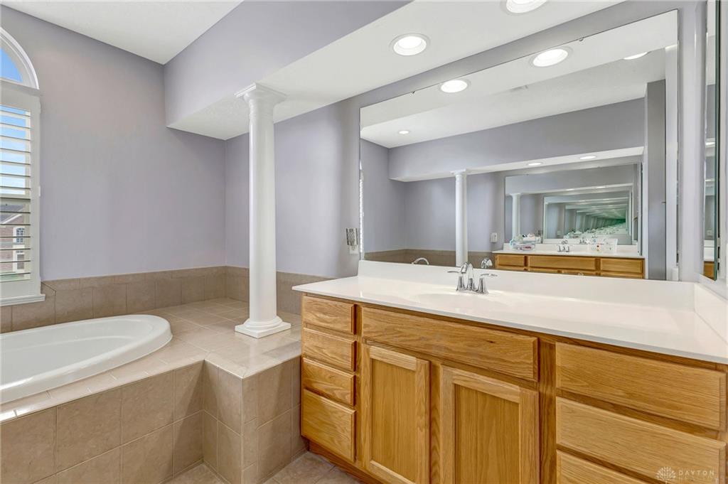 5170 Poets Property Photo 57