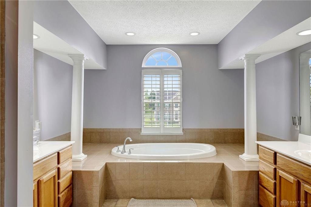 5170 Poets Property Photo 61