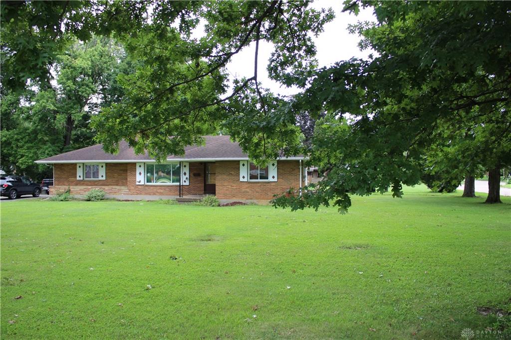 1180 S Alex Property Photo 6