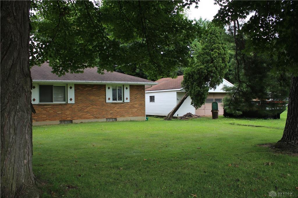 1180 S Alex Property Photo 9