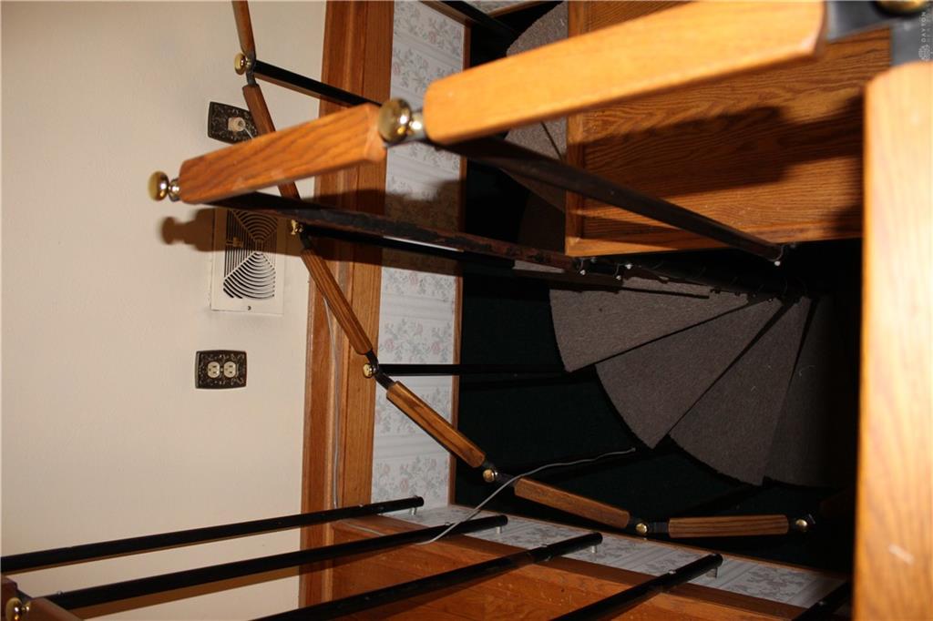1180 S Alex Property Photo 27