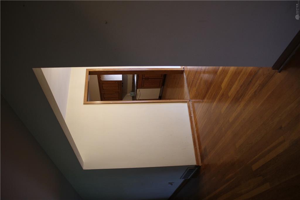 1180 S Alex Property Photo 31