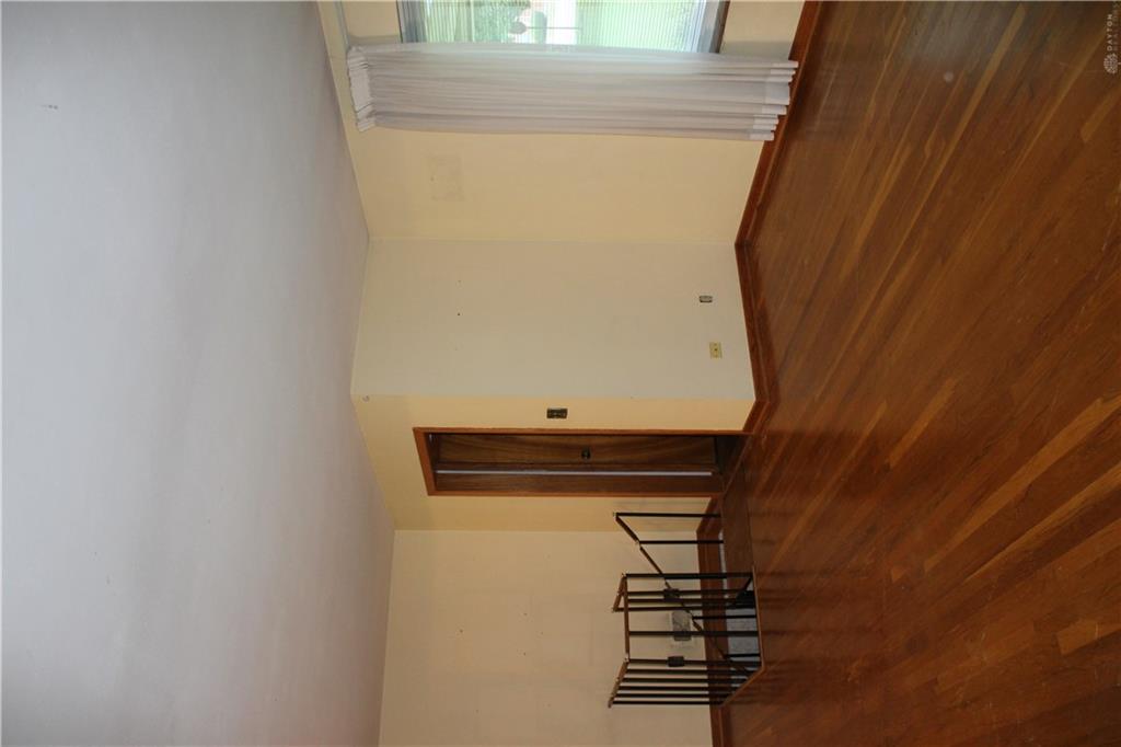 1180 S Alex Property Photo 33