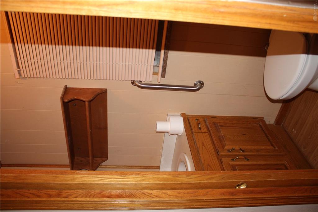1180 S Alex Property Photo 39