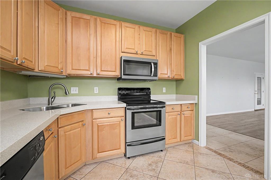 2734 Cedarbrook Property Photo 18