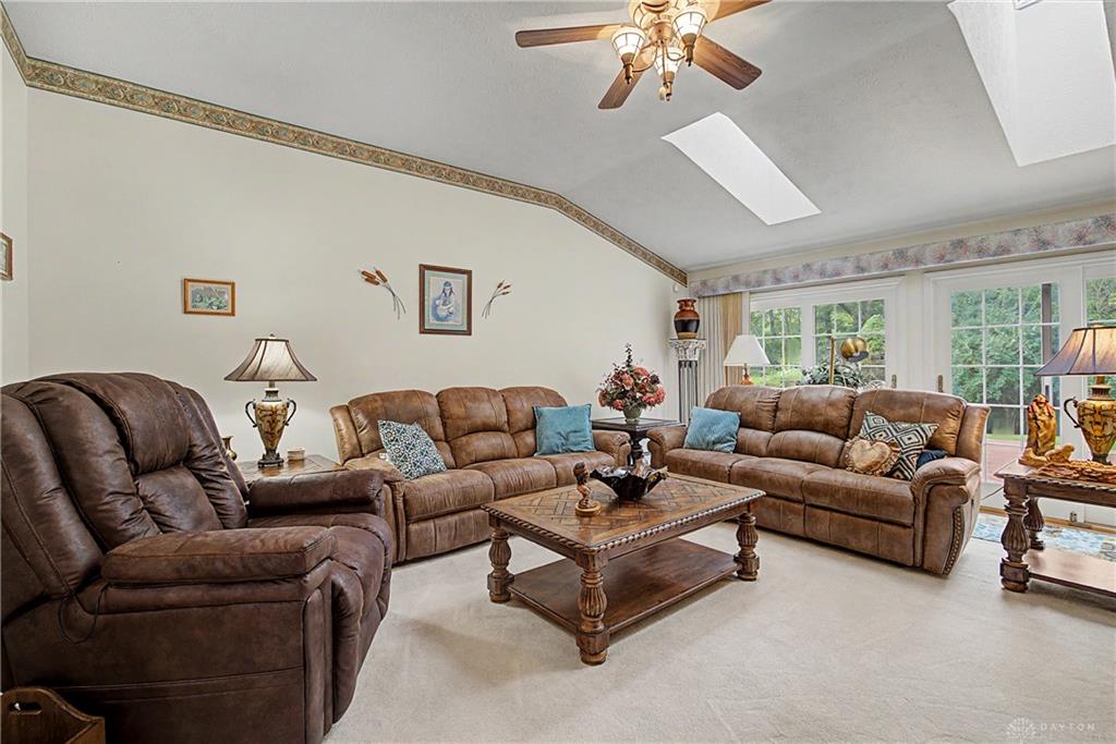 3845 W Eva Property Photo 11