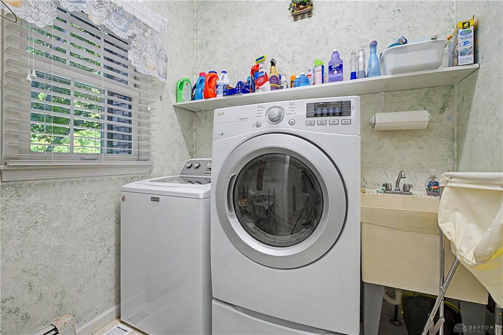 3845 W Eva Property Photo 25