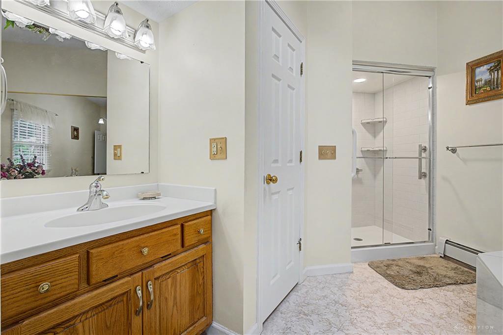 3845 W Eva Property Photo 32